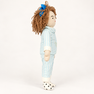 Muñeca Ragdoll de Algodón para Niña, Pijama Azul a Rayas, Cabello Rizado, Juguete Hecho a Mano, Regalo para Niños y Decoración del Hogar, 17 Pulgadas, 3+ Años - Product Image 2