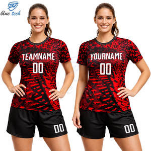 Ensemble d'uniformes de football personnalisés pour femmes, respirant, maillot et short de football sublimés, OEM, nom et numéro d'équipe personnalisés, 100% polyester - Product Image 3