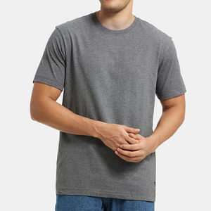 Camiseta de Hombre Estilo Urbano Básico, Camiseta de Playa para Hombre de Alta Calidad con Diseño Personalizado, Disponible en Diferentes Tallas - Product Image 3