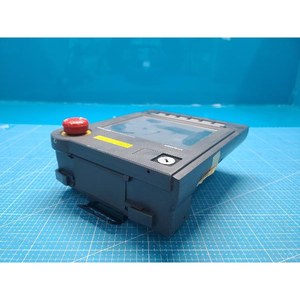 Terminal graphique portable Mitsubishi GT1155HS-QSBD d'occasion – Pièces d'équipement semi-conducteur de génération précédente - Product Image 6