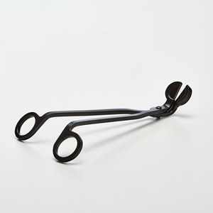 Coupe-mèche de bougie moderne et minimaliste, outil de soin des bougies en métal durable, lame de précision pour une coupe uniforme des mèches, conception à long manche - Product Image 1
