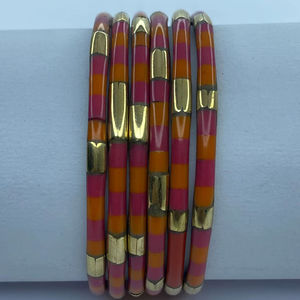 Conjunto de brazaletes metálicos vintage hechos a mano, regalo para bodas y fiestas, brazaletes de resina de la mejor calidad para regalo y uso en fiestas. - Product Image 3