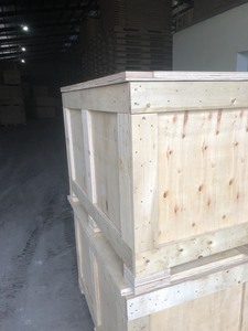 Caja de Madera Contrachapada Ventilada, Apilable y Reciclable, Caja Sólida para Transporte, Contenedor de Embalaje con Base de Palé, Caja de Exportación Resistente - Product Image 3