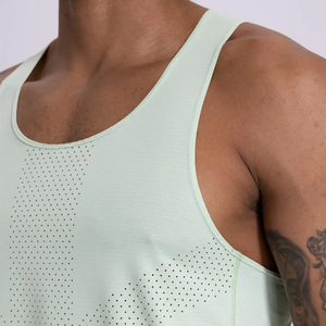 Débardeur à capuche sans couture en polyester léger et écologique, séchage rapide, extensible dans les quatre sens, avec logo personnalisé pour la gym, collection 2026 - Product Image 1