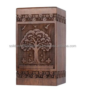 Urnes en bois professionnelles adultes de cendres humaines soutenant des urnes en bois personnalisées - Product Image 3