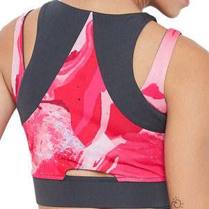 Sujetadores Deportivos Ligeros de Talla Grande para Correr y Yoga con Ajuste Seguro, Libertad de Movimiento y Logotipo Frontal - Product Image 6