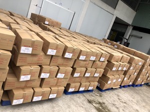 หนังปลาแซลมอนอบกรอบรสชีสคุณภาพสูงจากเวียดนาม บรรจุกล่อง ยี่ห้อ VDELTA - Product Image 5