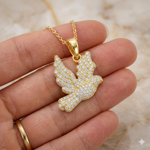 Collar con Colgante de Paloma Personalizado en Plata 925 Chapada en Oro, con Incrustaciones de Circonitas Naturales de Corte Brillante, Joyería Fina de Lujo, Regalo - Product Image 1