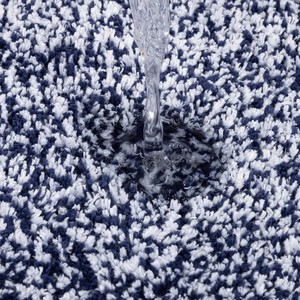 Tapis de bain moderne bleu marine festonné, 1 pièce, rectangulaire, réversible, lavable en machine, avec dos antidérapant en caoutchouc pour salle de bain et usage domestique - Product Image 6