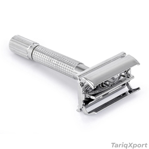 Long Handle Stainless Steel Reusable Safety <b>Razor</b> with <b>Single</b> Edge <b>Blade</b> Textured Handle for Men - Product Image 4