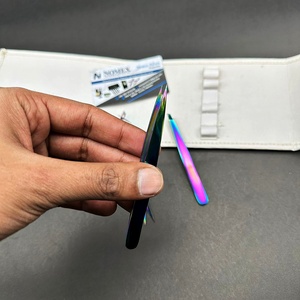 Pinzas de cejas de sujeción fuerte Pinzas de cejas profesionales de la mejor calidad para depilar el cabello Pinzas de cejas multicolores de plasma - Product Image 3
