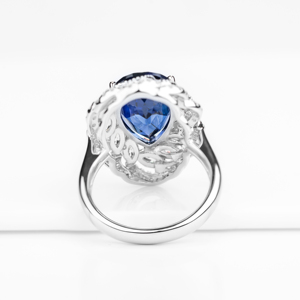 Bague de fiançailles vintage en or 18 carats avec saphir bleu taille poire et double halo de diamants, bijou raffiné, cadeau pour elle - Product Image 4