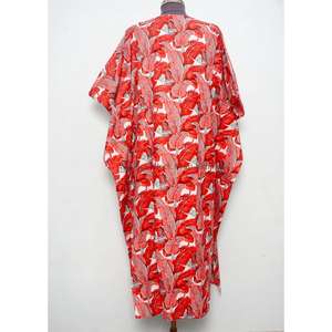 Hermoso kaftán con estampado de plumas, kaftán para mujer con estampado a mano, túnica cruzada de algodón, elegante kaftán maxi para la playa. - Product Image 6