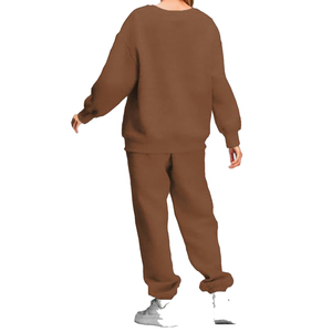 Survêtement pour femme élégant et de haute qualité avec broderie de logo personnalisé, idéal pour le jogging et les tenues décontractées, 100% coton, vente en gros - Product Image 3