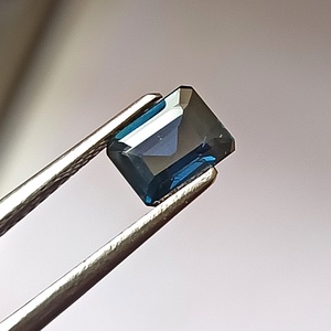 Saphir Teal Naturel Australien de 1 Carat, Facetté, Taille Émeraude, Non Chauffé, Non Traité, Translucide, Qualité Premium, Pierre Précieuse - Product Image 2