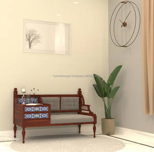 Sofá de madera hecho a mano con acabado Southern East Light con cajones de almacenamiento de duelo, perfecto para agregar encanto clásico a cualquier sala de estar - Product Image 5