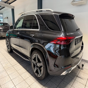 เมอร์เซเดส-เบนซ์ GLE 450 d 4Matic AMG แพ็คเกจ จอแสดงผลบนกระจกหน้ารถ หลังคาพาโนรามา กล้อง 360 องศา แพ็คเกจลากจูง รถ SUV ระดับหรู เครื่องยนต์ดีเซล - Product Image 2