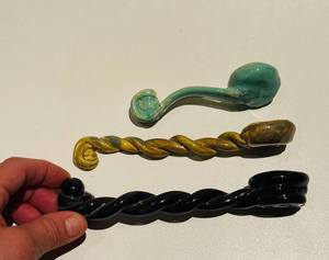 Cuchara de Cerámica al por Mayor, Cuchara de Té de Porcelana en Forma de Espiral, Soporte para Bolsitas de Té, Forma y Color Personalizados, Exclusivo de Universal Overseas - Product Image 4