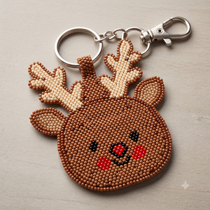 Breloque de sac tendance brodée de perles de Noël, pendentif suspendu élégant, décoration de sac perlée de perles de rocaille de Noël - Product Image 2