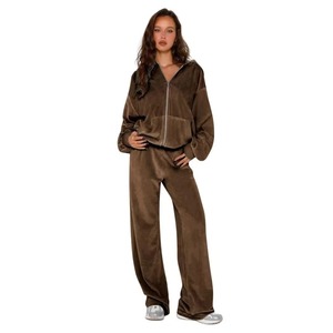 Survêtement en velours avec strass réfléchissants, grande taille, pour femmes, 2022, logo personnalisé, ensemble de jogging - Product Image 4
