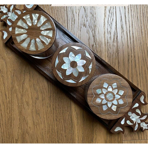 Plateau décoratif fait main avec incrustation de nacre, motif floral, style chinois traditionnel, plat de service rond - Product Image 1