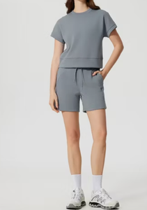 Ensemble de shorts d'entraînement pour femmes, couleur unie, respirant, tenue de sport à manches courtes - Product Image 3
