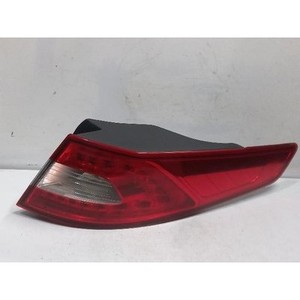 Luz Trasera Derecha Usada Optima 924022T110 - Product Image 2