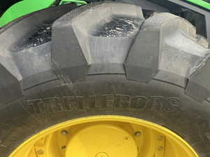 Nouveau tracteur agricole John Deere T-R-A-K-T-O-R 8R340 - Product Image 4