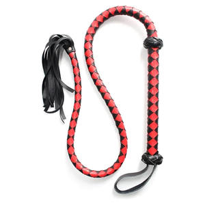 Fouet de polo à poids équilibré, conçu pour une manipulation fluide, un contrôle du cavalier, l'entraînement, la pratique et les matchs. Fouet en cuir pour chevaux. - Product Image 5