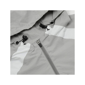 Chaqueta Cortavientos Impermeable y Transpirable de Poliéster con Capucha, de Alta Calidad, para Hombre - Product Image 5