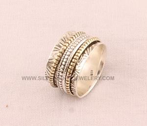 Bague rotative vintage en argent 925, ornée de points, fabriquée à la main, pour la méditation, anti-stress, bijou de manipulation, bande texturée, sertie de pierres - Product Image 1