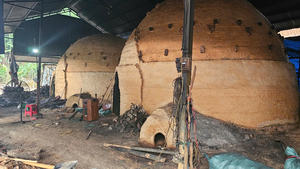 Carbón Vegetal de Madera Dura con Alto Contenido de Carbono, Mínimo Resplandor, Alto Valor Calorífico para Uso en Barbacoas al Aire Libre - Product Image 6