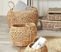 Panier de rangement en jonc de mer brodé fait main avec doublure en lin, panier à linge avec couvercle 30x30xH25 cm VINACRAFT JSC Couleurs personnalisables