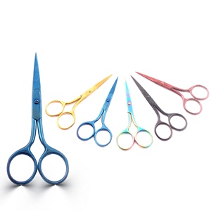 Ciseaux de broderie en acier inoxydable en forme de cœur bleus, aux couleurs magnifiques, marque privée, pour usage professionnel - Product Image 1