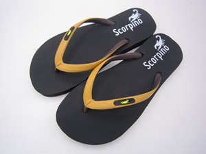 Scorpino – Chaussons d'extérieur d'hiver noirs et jaunes en caoutchouc naturel, antidérapants, imperméables, légers, à bout ouvert, tongs d'été - Product Image 1