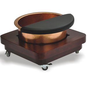 Tazón de pedicura de cobre de lujo fabricado para expertos profesionales de la belleza que buscan equipos de tratamiento de pies de primera calidad. - Product Image 5
