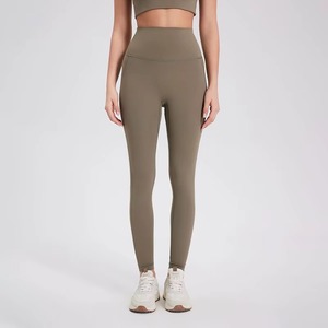 Leggings de yoga taille haute pour femmes, doux et anti-déchirures, en Spandex/Polyester, couleur unie, sans couture, séchage rapide, fabrication OEM/ODM sur mesure en gros - Product Image 4