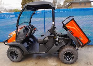Véhicule utilitaire compact Kubota RTV520 d'origine, 4x4, avec benne de chargement pour usage agricole, jardinage et industriel - Product Image 5