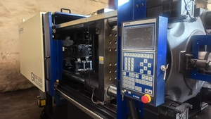 Machine haïtienne de moulage par injection utilisée à grande vitesse de 250 à 320 tonnes - Product Image 4