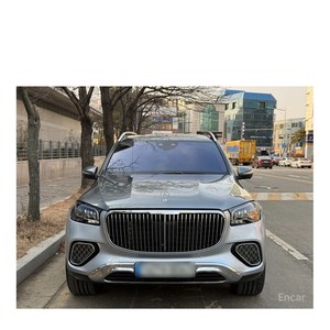 Mercedes-Benz Clase GLS Maybach GLS600 4MATIC Modelo Octubre 2022 con 31,000 km, Caja de Cambios Automática, Volante a la Izquierda, Cámara Trasera - Product Image 2