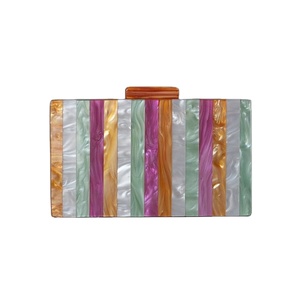 กระเป๋าถือแฟชั่นประดับด้วยเรซินสไตล์โบฮีเมียนสำหรับผู้หญิงชุดของขวัญแต่งงาน - Product Image 4