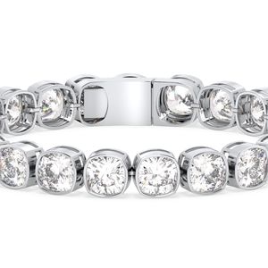 REYES Precio al por mayor Pulsera de tenis con piedras de moissanita de corte cojín de 7 mm en plata de ley 925 con baño de oro de 14K, Joyería fina - Product Image 5