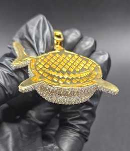 Colgante de Plata 925 con Diamantes Redondos VVS Moissanite Estilo Hip Hop, Diseño de Tiburón Iced Out, para Hombres y Mujeres, Colgante Bust Down para Raperos - Product Image 5