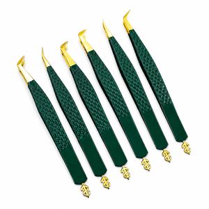 Ensemble de pinces à sourcils professionnelles à pointe dorée et inclinée, en acier inoxydable, kit de pinces à volume, durables et écologiques - Product Image 2