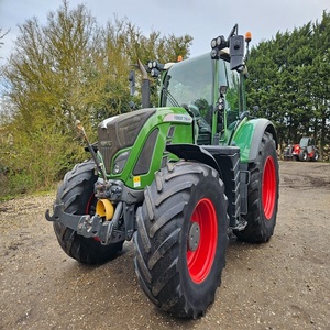 Venta al por Mayor de Tractores Fendt 718 Vario, Entrega Rápida, Calidad Premium, Vehículo Agrícola Resistente, Diseñado para Condiciones Agrícolas Difíciles - Product Image 4