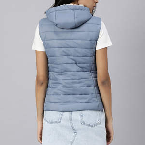 Chaleco Acolchado con Cremallera y Capucha, Ligero y Moderno, para Mujer, Chaleco Acolchado Largo sin Mangas para Invierno - Product Image 2