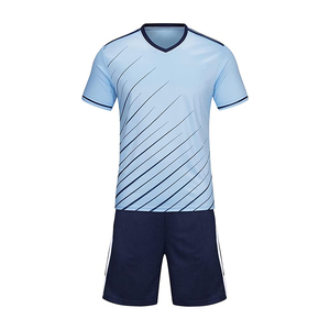 Conjunto de Camiseta de Fútbol Azul Claro para Hombre con Rayas Diagonales y Pantalones Cortos Azul Marino, Uniforme Transpirable de Poliéster para Adultos - Product Image 1