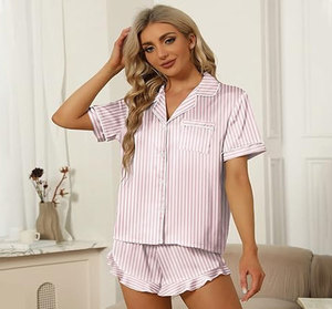 Pijamas de Seda Satinada para Mujer, 2 Piezas, Cuello de Solapa, Ropa de Dormir con Botones, Manga Corta, Pantalones Cortos, Conjunto de Lencería - Product Image 5