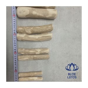 Bâton à mâcher en bois de café le plus vendu, favorise le nettoyage des dents et réduit la destruction des meubles par les chiens, bois de café durable pour chiens 2026 - Product Image 1