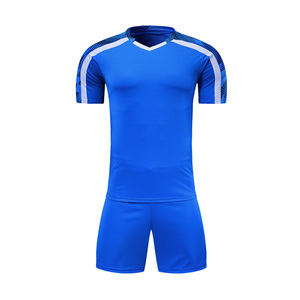 Uniforme de football respirant à manches courtes, personnalisable avec nom et numéro d'équipe, tissu léger, uniforme de football d'équipe - Product Image 6